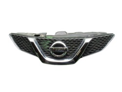 nissan oe 623104EA0A решетка радиатора