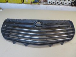 opel Vivaro II 14-> решетка радиатора 623105615R
