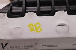 Audi R8 420 06- подушки безопасности подушка пассажира