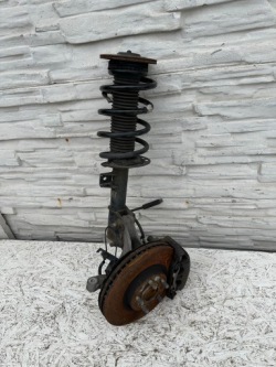 Edge MK2 РЕСТАЙЛИНГ поворотный кулак, цапфа стойка правая перед