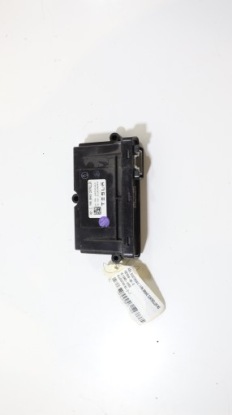 tesla s - блок комфорта тормоза BRAKE 1007618-00-E