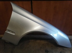 крыло правое переднее MERCEDES e- класс W211 2002 - 2009 r Цвет 775