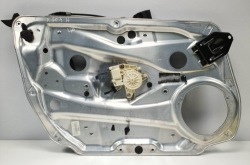 механизм Стекла правый MERCEDES W204 A2048200142