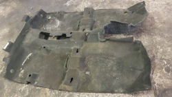 внутренний пола renault LAGUNA III HB