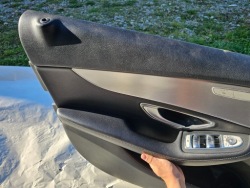 дверные карты обивка левый перед европа MERCEDES W205