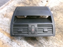 mazda 6 II GH воздухозаборник жалюзи потока воздуха центральная