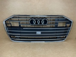 решетка радиатора передняя Audi A6 S6 C8 s-line 4K0 2018-2023