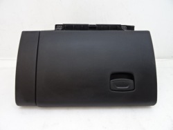 renault KOLEOS II бардачок пассажира консоли 685003744R