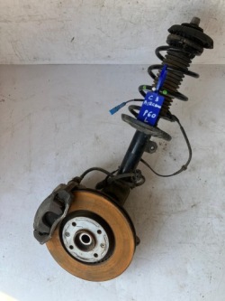 левый C3 AIRCROSS 1.2 P60