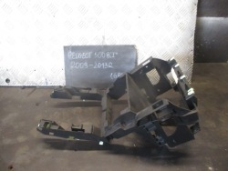 рамка консоли peugeot 5008 и 09-13r