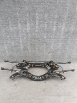 рама подрамник зад Range Rover Evoque и РЕСТАЙЛИНГ 2.0 d