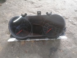 CITROEN C4 AIRCROSS спидометр часы 8100C055