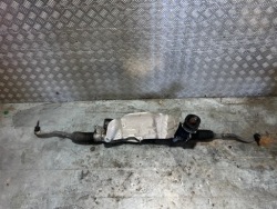 volvo XC40 1.5 T3 автомат рулевая рейка