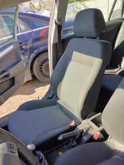 opel Astra H 04-07 кресло правый пассажира