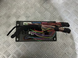 MINI COOPER R50 модуль разъемы 6906626-04