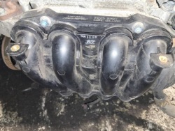 Honda CIVIC коллектор Впускный 2009 1.3л