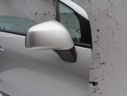 зеркало правое opel MOKKA и Z176