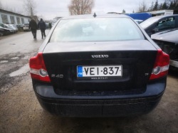 volvo S40 шланг воды 2005 1.8л