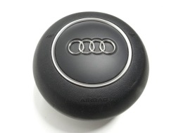 Audi R8 - подушка руля водители