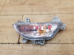 поворотник передняя правая mazda 3