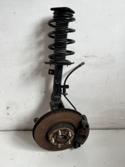 FORD KUGA MK II 2.0 поворотный кулак