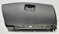 бардачок пассажира BMW 5 E61 7334080 европа