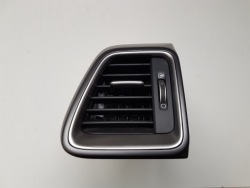 воздухозаборник жалюзи потока воздуха правая перед kia CEED III 2018-