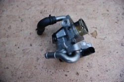 vw PASSAT B8 2.0 tdi клапан EGR 04L131501K
