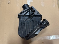 корпус салонного фильтра Воздух LAND ROVER Evoque II 2.0d 204DTY гибрид 2022r.