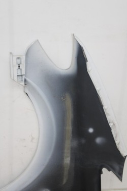 крыло правое переднее mercedes-benz VITO W639 2003R- 9147 - маркировка