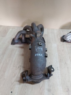 TOYOTA Rav4 II 2,0 РЕСТАЙЛИНГ катализатор оригинал выпускной коллектор