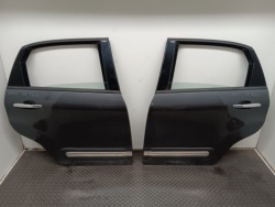 дверь левая задняя FIAT 500L 500 л