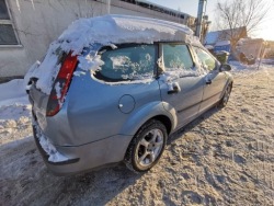 FORD Focus петля задних дверь задняя 2005 1.6л