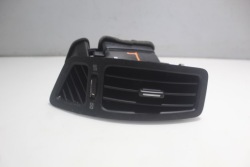 воздухозаборник жалюзи потока воздуха левый kia CEED I