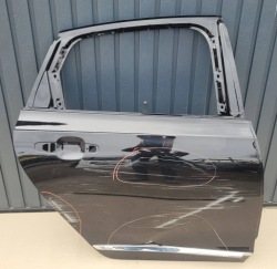 volvo S90 дверь