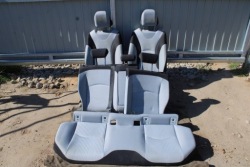 кресла диван комплект TOYOTA PRIUS IV