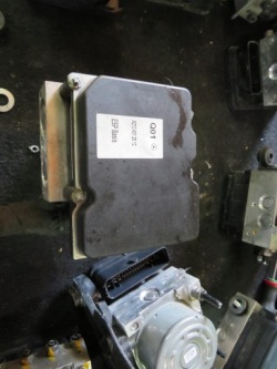 блок abs MERCEDES W212 A2124312012