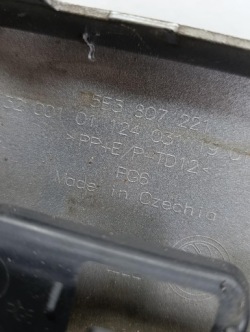 SKODA OCTAVIA IV 4 5E3 бампер передний воздухозаборник жалюзи центральная омывателями датчик парковки