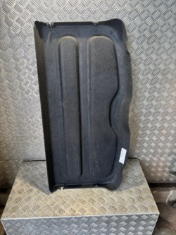 полка задний багажника CITROEN C4 CACTUS 98013537ZD