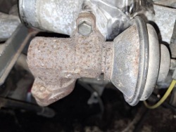 REXTON клапан EGR 2002 2.7л