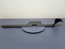 vw 18- защита молдинг порога правая 2GM853372