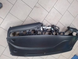 торпеда консоль оригинал kia CARENS IV 84710A4100WK