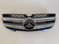решетка радиатора 1648880223 MERCEDES GL X164