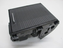 тунель Чашки Держатель renault oe VR2413H2G00A0