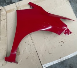 Honda OE 60211-T5R-A90ZZ крыло
