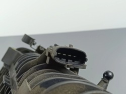 2016 kia SORENTO коллектор Впускный G4D39424AC