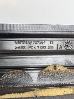 бардачок BMW 727584 2.0л Дизель 2016