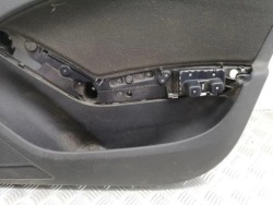 дверные карты правый перед Audi A4 B8 8K2867106