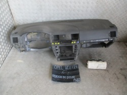 торпеда консоль Подушки opel Vectra C 2.2 b. 02-08 r. HB