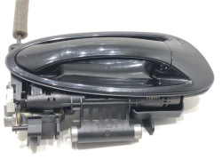 ручка двери передняя наружная правая PORSCHE PANAMERA 97053706404 хэтчбек